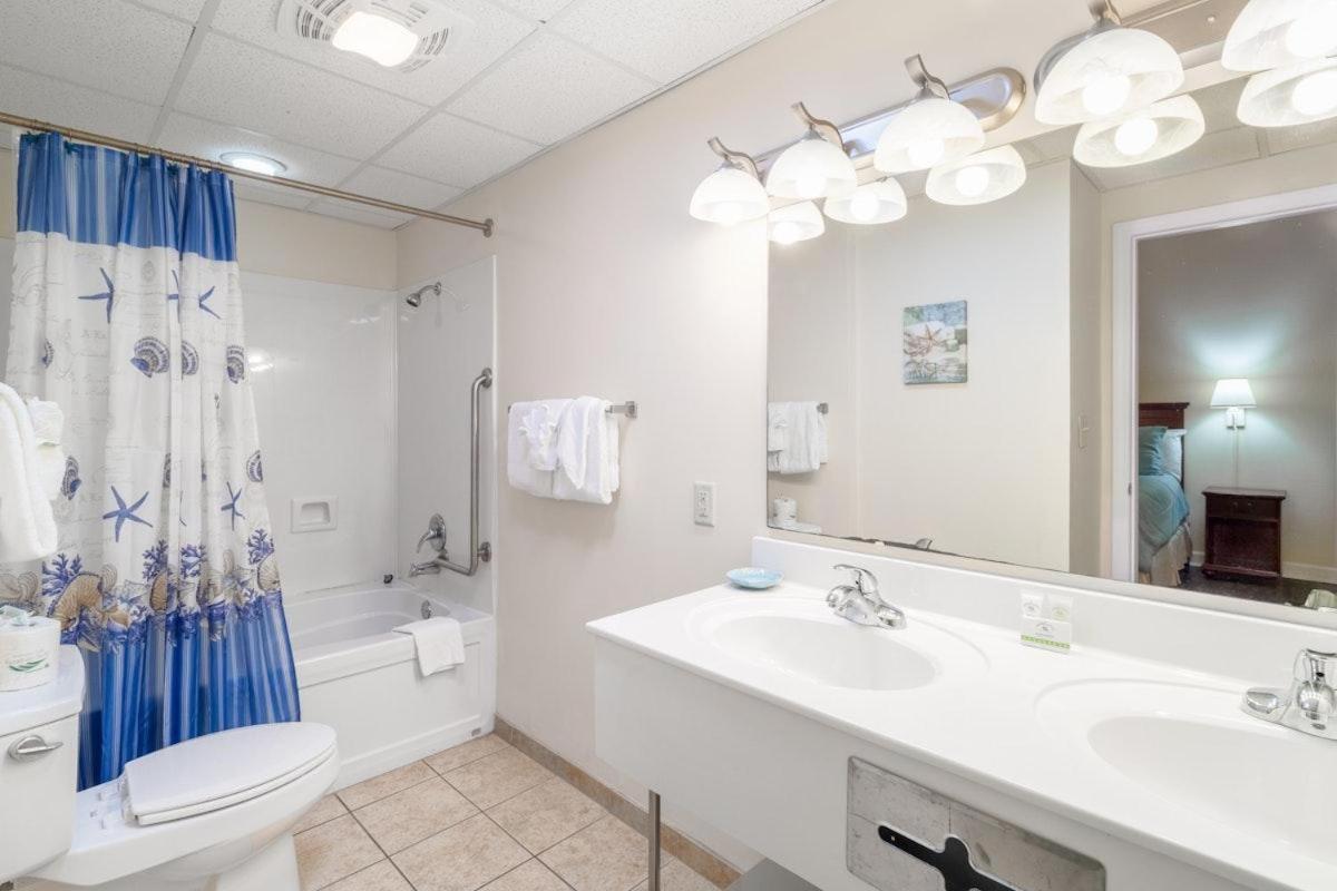 Family Friendly Ocean View Condo, Beachfront Building, Pool And Wifi Included, M Myrtle Beach Exterior photo